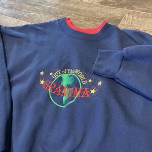 Vintage Sweatshirt Womens L Out Of This World Grandma Embroidered Pullover USA
